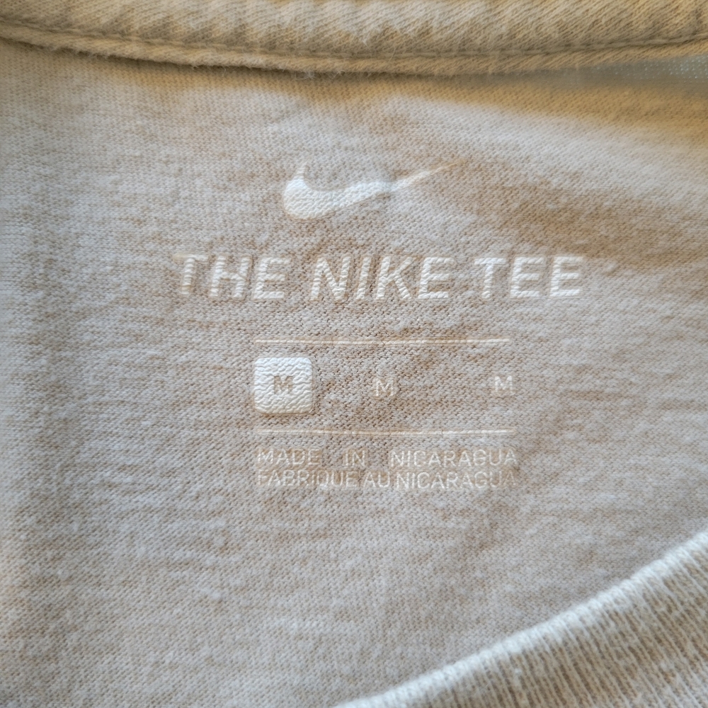 Nike Men's Tan T-Shirt Medium Nike Tee - Picture 3 of 5
